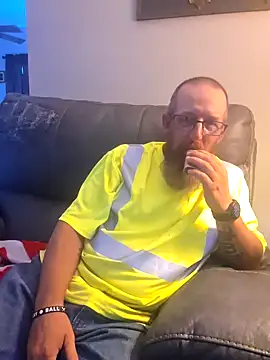 Huskers2020 online show from 09/08/25, 11:15