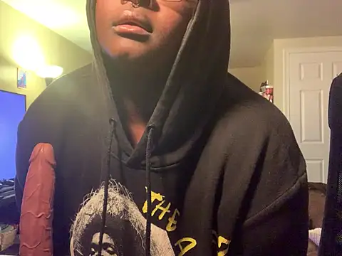 BigKittyRaven online show from 12/20/24, 03:25