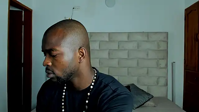 Dylan Taylor online show from 03/09/26, 03:32