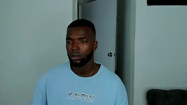 Dylan Taylor online show from 09/30/25, 03:12