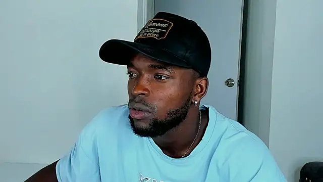 Dylan Taylor online show from 10/06/25, 03:51