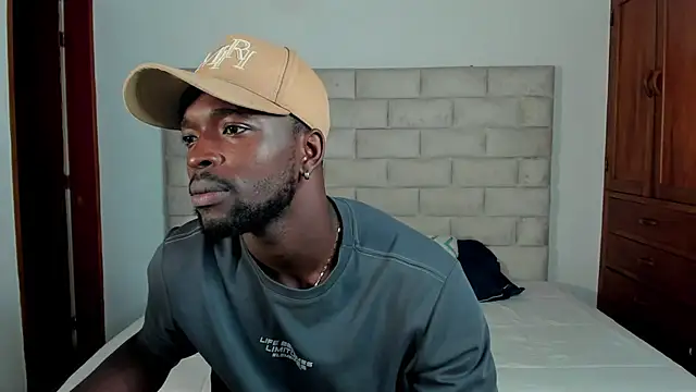 Dylan Taylor online show from 11/22/25, 12:37