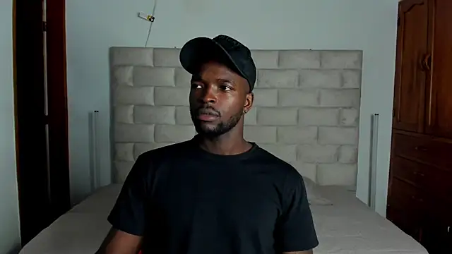 Dylan Taylor online show from 02/22/26, 02:36