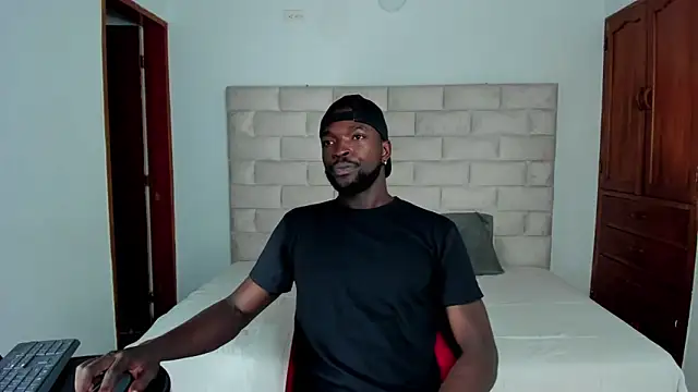 Dylan Taylor online show from 11/15/25, 12:20