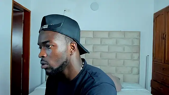 Dylan Taylor online show from 01/18/26, 07:28