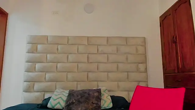 Dylan Taylor online show from 11/25/25, 12:38