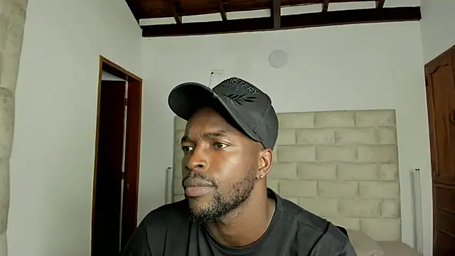 Dylan Taylor online show from 02/19/26, 04:31