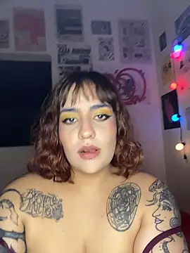 Snapshot of name_less_lulu chatting on 02/04/26, 12:05 name less lulu online show from 02/04/26, 12:05