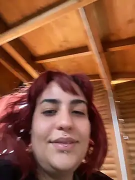 Snapshot of name_less_lulu chatting on 04/09/26, 04:35 name less lulu online show from 04/09/26, 04:35