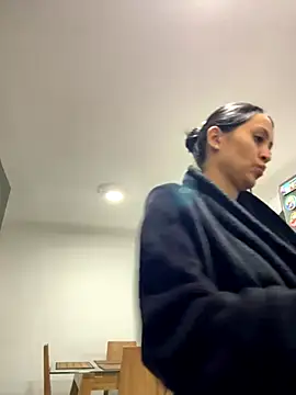 ellie mcdonald online show from 11/23/25, 12:09