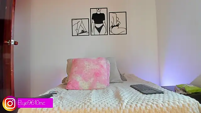 ellie mcdonald online show from 07/14/26, 09:54