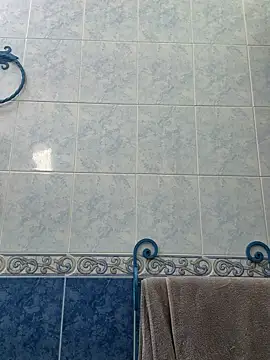 ellie mcdonald online show from 10/25/25, 06:30