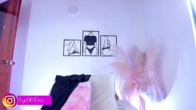 ellie mcdonald online show from 04/04/26, 09:10