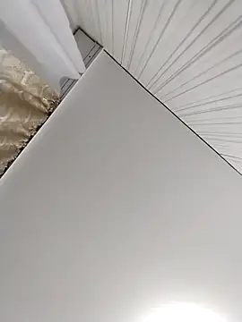 Lorrain Dorrie online show from 11/27/25, 06:03