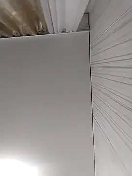 Lorrain Dorrie online show from 12/05/25, 06:23