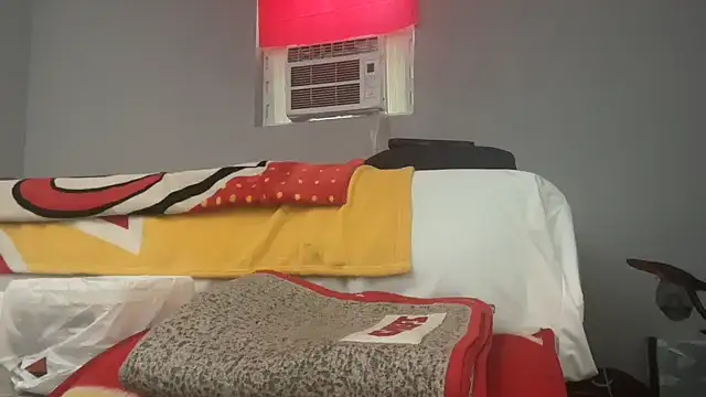 skarfosbabes69 online show from 10/03/25, 08:21