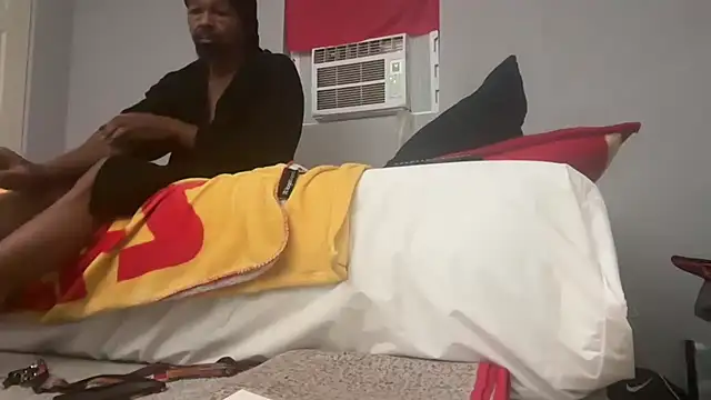 skarfosbabes69 online show from 10/05/25, 02:24