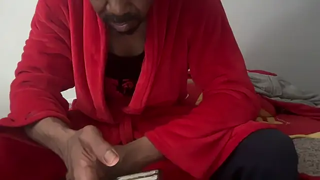 Snapshot of skarfosbabes69 chatting on 03/06/26, 11:49 skarfosbabes69 online show from 03/06/26, 11:49