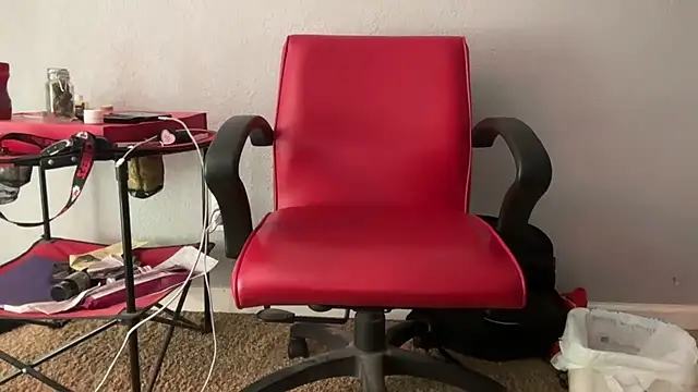 Snapshot of skarfosbabes69 chatting on 03/22/26, 11:12 skarfosbabes69 online show from 03/22/26, 11:12