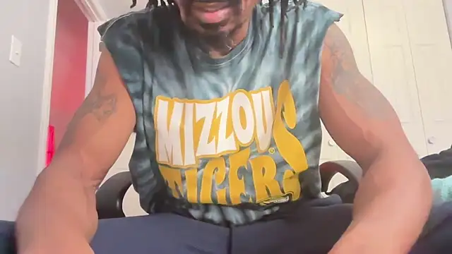 skarfosbabes69 online show from 12/14/25, 02:44