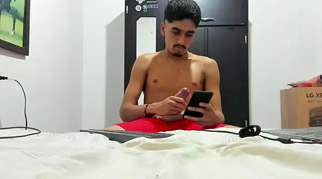 Snapshot of latin_bbc chatting on 02/01/25, 04:24 latin bbc online show from 02/01/25, 04:24