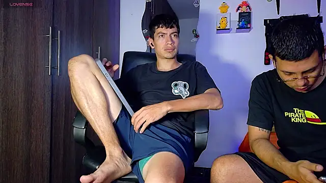 Snapshot of Nymphobuddies chatting on 09/23/25, 01:23 Nymphobuddies online show from 09/23/25, 01:23