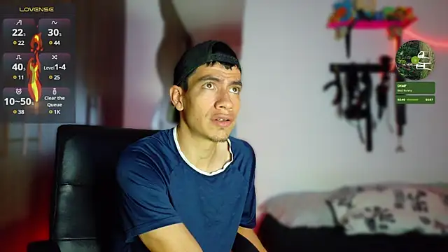 Snapshot of Nymphobuddies chatting on 02/22/25, 02:50 Nymphobuddies online show from 02/22/25, 02:50