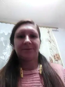 Snapshot of Princess284 chatting on 12/20/24, 06:35 Princess284 online show from 12/20/24, 06:35