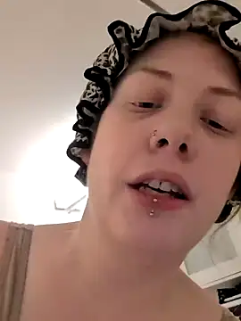 Twitchtheclownn online show from 02/17/26, 12:52