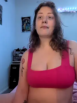 Twitchtheclownn online show from 12/17/25, 09:53