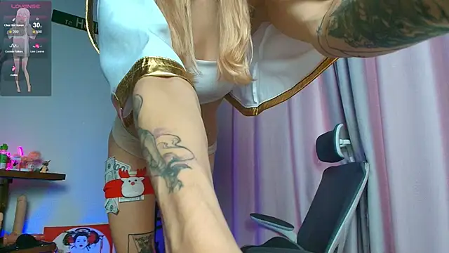 Snapshot of sweed_angel chatting on 12/23/25, 07:18 sweed angel online show from 12/23/25, 07:18