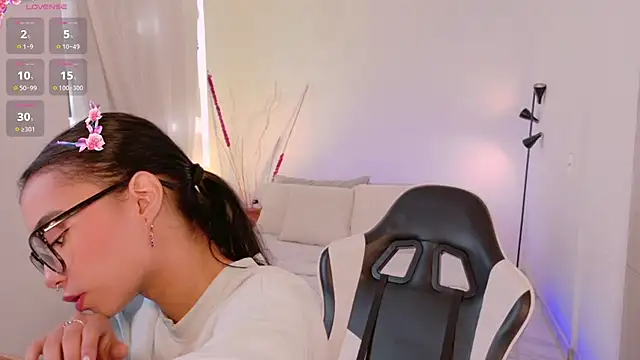 AnabelWolf online show from 01/14/26, 12:42