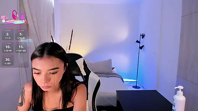 AnabelWolf online show from 09/24/25, 04:57