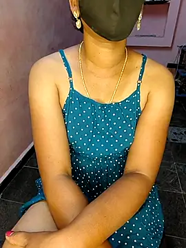 Tamil Shalini Lustyy online show from 10/24/25, 05:23