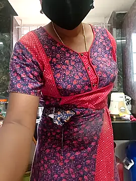 Snapshot of Tamil_Shalini_Lustyy chatting on 01/11/26, 05:47 Tamil Shalini Lustyy online show from 01/11/26, 05:47