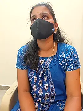 Snapshot of Tamil_Shalini_Lustyy chatting on 12/20/25, 03:48 Tamil Shalini Lustyy online show from 12/20/25, 03:48