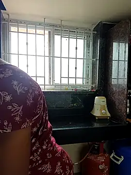 Snapshot of Tamil_Shalini_Lustyy chatting on 02/24/26, 04:46 Tamil Shalini Lustyy online show from 02/24/26, 04:46