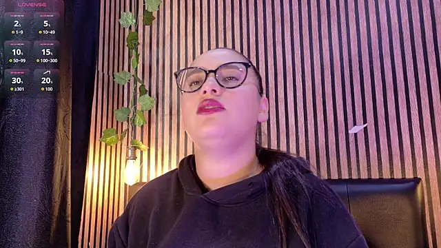 Victoria Ponce1 online show from 10/02/25, 08:34