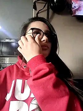 Victoria Ponce1 online show from 10/15/25, 05:32