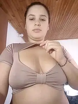 Victoria Ponce1 online show from 10/12/25, 06:53