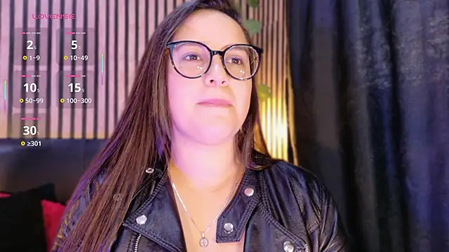 Victoria Ponce1 online show from 10/13/25, 06:09