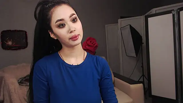 Snapshot of NamiLoveRoom chatting on 01/14/25, 05:08 NamiLoveRoom online show from 01/14/25, 05:08