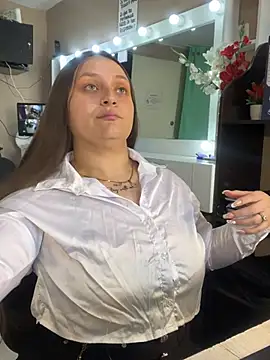 Snapshot of cherry_coper chatting on 02/20/26, 01:57 cherry coper online show from 02/20/26, 01:57