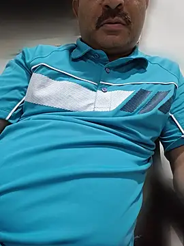 samee00721 online show from 04/05/26, 02:13