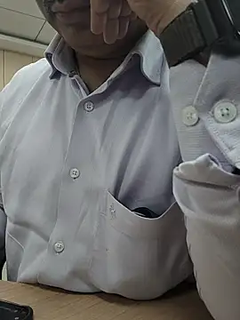 samee00721 online show from 05/11/26, 07:54