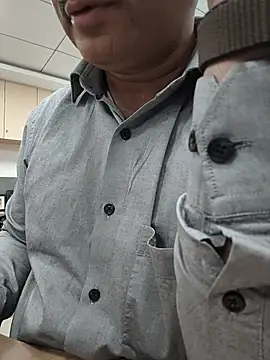 samee00721 online show from 04/29/26, 05:55