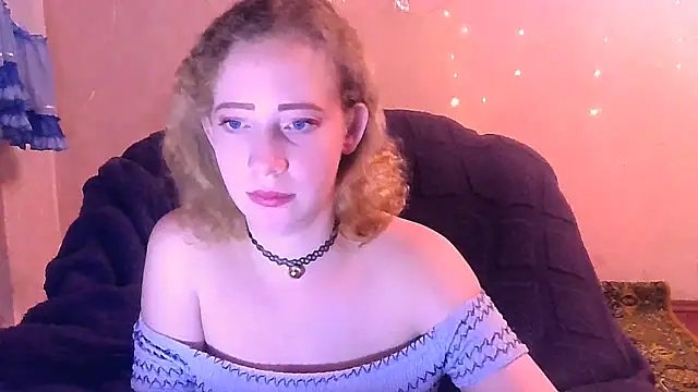 Snapshot of MelxMellie chatting on 01/26/25, 06:27 MelxMellie online show from 01/26/25, 06:27