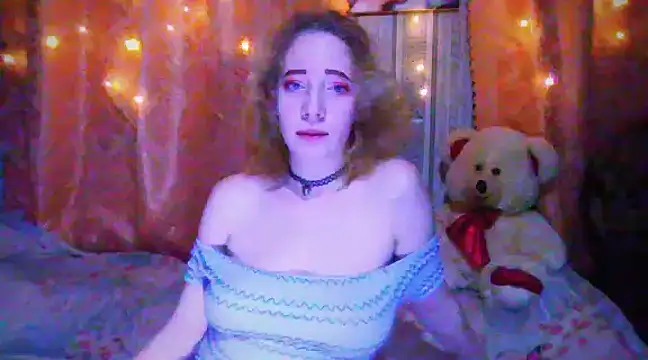 Snapshot of MelxMellie chatting on 12/23/24, 09:08 MelxMellie online show from 12/23/24, 09:08