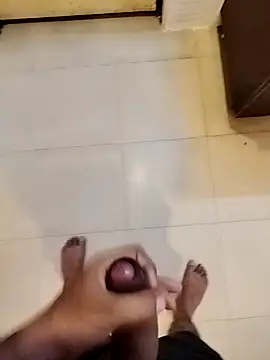 rhlagr85 online show from 11/12/25, 07:29