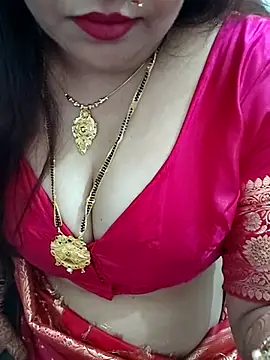 Snapshot of Mayuri77 chatting on 10/10/25, 06:53 Mayuri77 online show from 10/10/25, 06:53